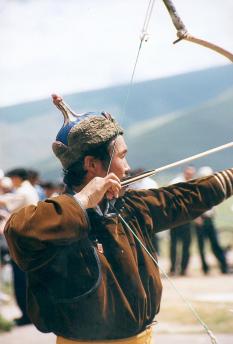 men_archers_7